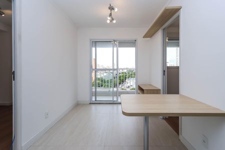Apartamento à venda com 40m², 2 quartos e sem vagaSala e Cozinha