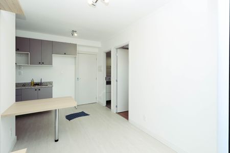 Apartamento à venda com 40m², 2 quartos e sem vagaSala e Cozinha