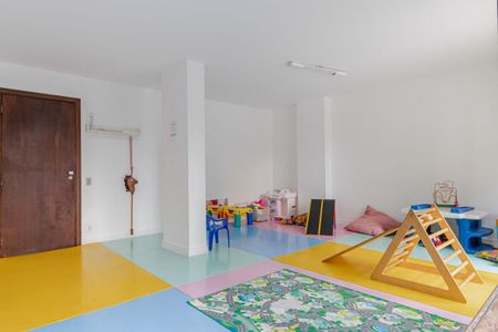 Apartamento à venda com 127m², 3 quartos e 1 vaga