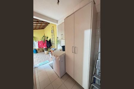 Casa à venda com 3 quartos, 99m² em Jardim Regina Alice, Barueri