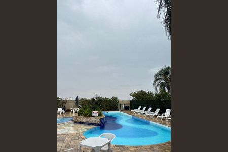 Casa à venda com 99m², 3 quartos e 2 vagas