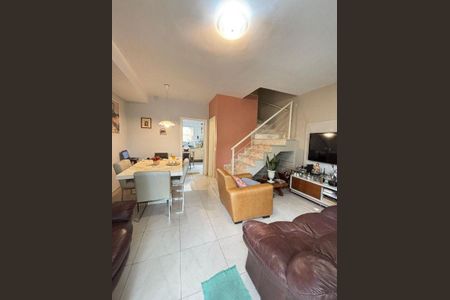 Casa à venda com 3 quartos, 99m² em Jardim Regina Alice, Barueri