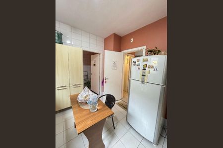 Casa à venda com 99m², 3 quartos e 2 vagas