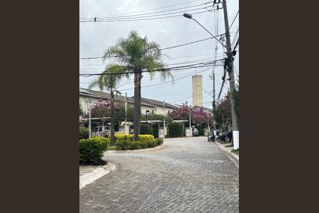 Casa à venda com 99m², 3 quartos e 2 vagas