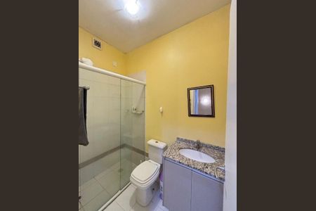 Casa à venda com 99m², 3 quartos e 2 vagas