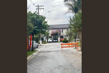 Casa à venda com 99m², 3 quartos e 2 vagas