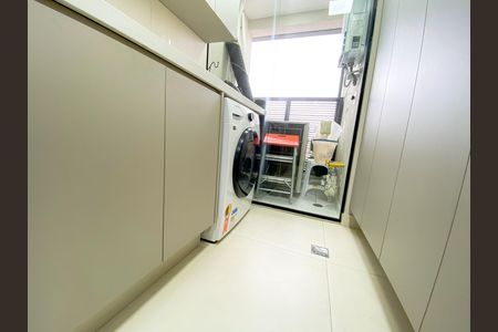 Apartamento à venda com 135m², 2 quartos e 2 vagas Apartamento à venda com 135m², 2 quartos e 2 vagasÁrea de Serviço