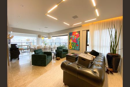Apartamento à venda com 135m², 2 quartos e 2 vagas Apartamento à venda com 135m², 2 quartos e 2 vagasSala