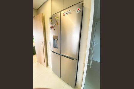 Apartamento à venda com 135m², 2 quartos e 2 vagas Apartamento à venda com 135m², 2 quartos e 2 vagasCozinha