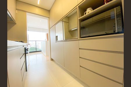 Apartamento à venda com 135m², 2 quartos e 2 vagas Apartamento à venda com 135m², 2 quartos e 2 vagasCozinha