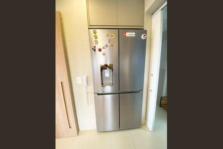Apartamento à venda com 135m², 2 quartos e 2 vagas Apartamento à venda com 135m², 2 quartos e 2 vagasCozinha