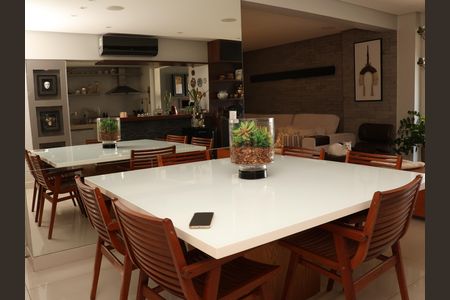 Apartamento para alugar com 163m², 2 quartos e 3 vagasSala de Jantar