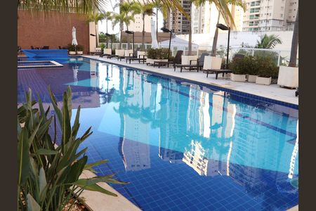 Apartamento para alugar com 163m², 2 quartos e 3 vagasÁrea comum - Piscina