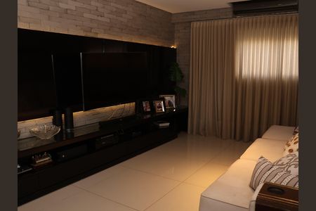Apartamento para alugar com 163m², 2 quartos e 3 vagasSala de TV