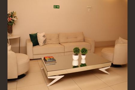 Apartamento para alugar com 163m², 2 quartos e 3 vagasHall social