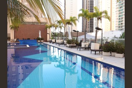 Apartamento para alugar com 163m², 2 quartos e 3 vagasÁrea comum - Piscina