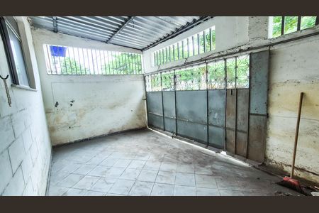 Apartamento à venda com 98m², 2 quartos e 1 vaga Apartamento à venda com 98m², 2 quartos e 1 vagaGaragem