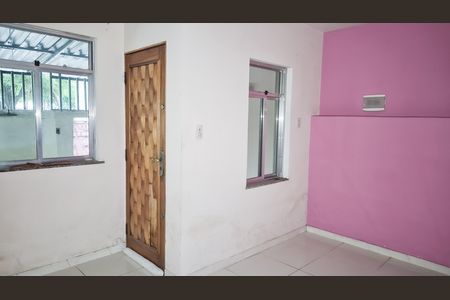 Apartamento à venda com 98m², 2 quartos e 1 vaga Apartamento à venda com 98m², 2 quartos e 1 vagaSala