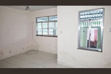 Apartamento à venda com 98m², 2 quartos e 1 vaga Apartamento à venda com 98m², 2 quartos e 1 vagaSala