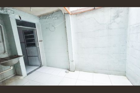Apartamento à venda com 98m², 2 quartos e 1 vaga Apartamento à venda com 98m², 2 quartos e 1 vagaÁrea de Serviço