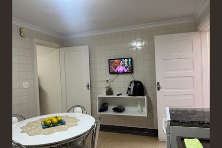 Casa à venda com 130m², 3 quartos e sem vaga