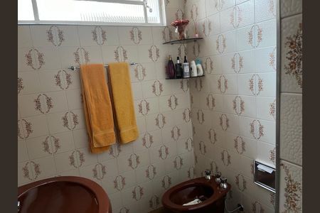 Casa à venda com 130m², 3 quartos e sem vaga