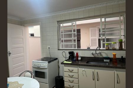 Casa à venda com 130m², 3 quartos e sem vaga
