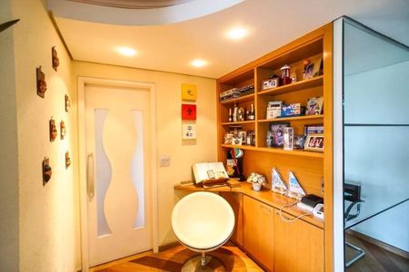 Apartamento à venda com 125m², 4 quartos e 3 vagas