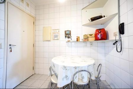 Apartamento à venda com 125m², 4 quartos e 3 vagas