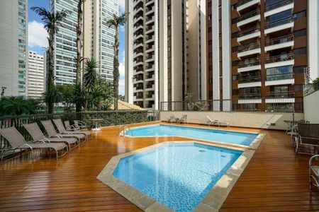 Apartamento à venda com 125m², 4 quartos e 3 vagas
