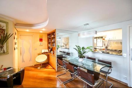 Apartamento à venda com 125m², 4 quartos e 3 vagas