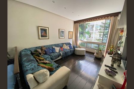 Apartamento à venda com 3 quartos, 180m² em Copacabana, Rio de Janeiro