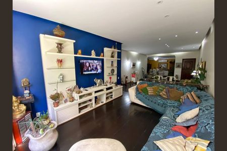 Apartamento à venda com 3 quartos, 180m² em Copacabana, Rio de Janeiro