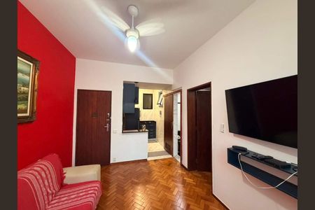 Apartamento à venda com 40m², 1 quarto e sem vaga