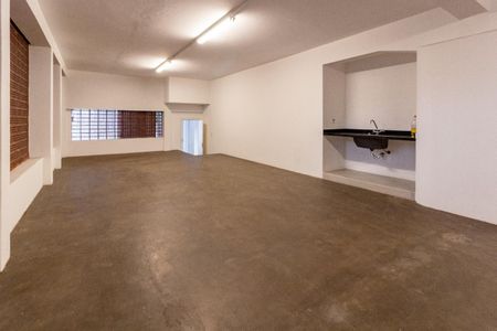 Casa à venda com 4 quartos, 270m² em Pacaembu, São Paulo