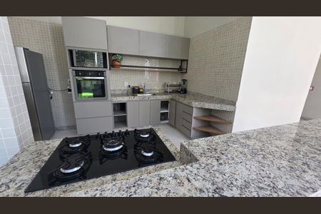 Apartamento à venda com 130m², 4 quartos e 3 vagas