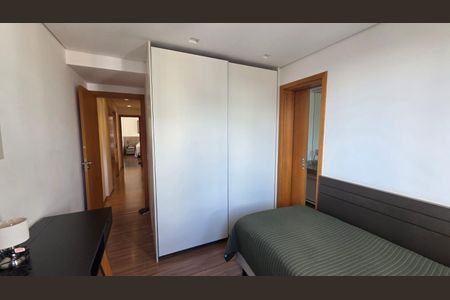 Apartamento à venda com 130m², 4 quartos e 3 vagas