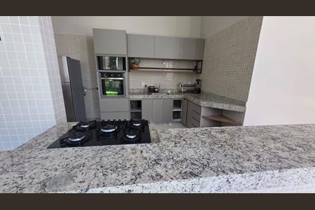 Apartamento à venda com 130m², 4 quartos e 3 vagas