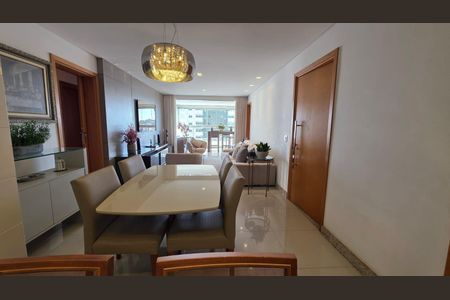 Apartamento à venda com 130m², 4 quartos e 3 vagas