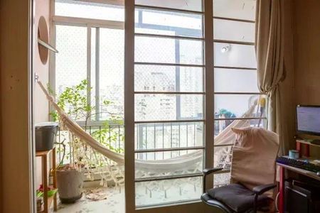 Apartamento à venda com 48m², 1 quarto e sem vaga