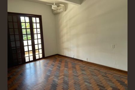 Casa para alugar com 5 quartos, 454m² em Barra da Tijuca, Rio de Janeiro