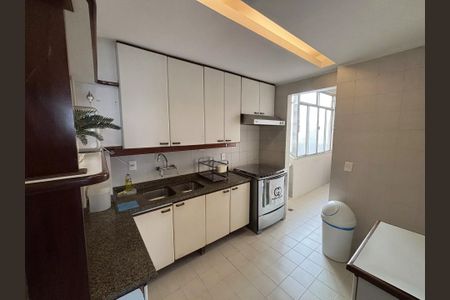 Apartamento à venda com 204m², 2 quartos e 1 vaga
