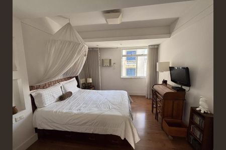 Apartamento à venda com 204m², 2 quartos e 1 vaga