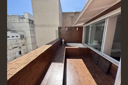 Apartamento à venda com 204m², 2 quartos e 1 vaga