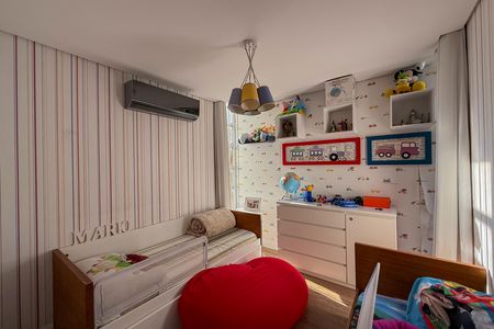 Apartamento à venda com 180m², 4 quartos e 2 vagas