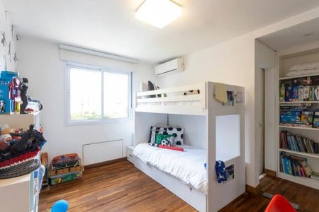 Apartamento à venda com 3 quartos, 270m² em Moema, São Paulo