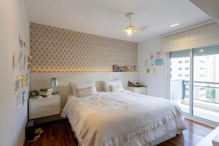 Apartamento à venda com 3 quartos, 270m² em Moema, São Paulo