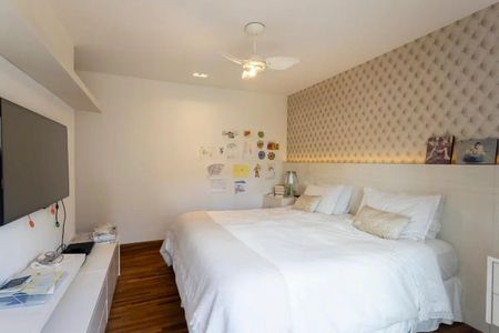 Apartamento à venda com 3 quartos, 270m² em Moema, São Paulo