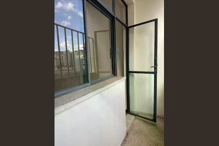 Apartamento à venda com 130m², 3 quartos e 1 vaga