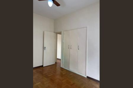 Apartamento à venda com 130m², 3 quartos e 1 vaga
